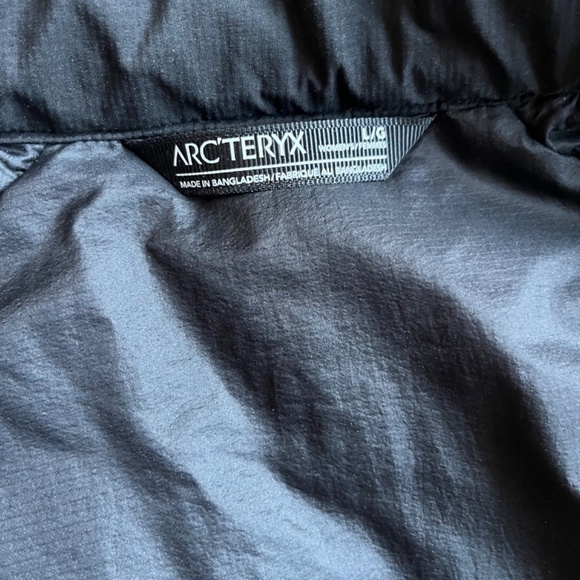 Ladies Arc’teryx Atom LT Vest - BNWT - Size Large - Black - Picture 9 of 10